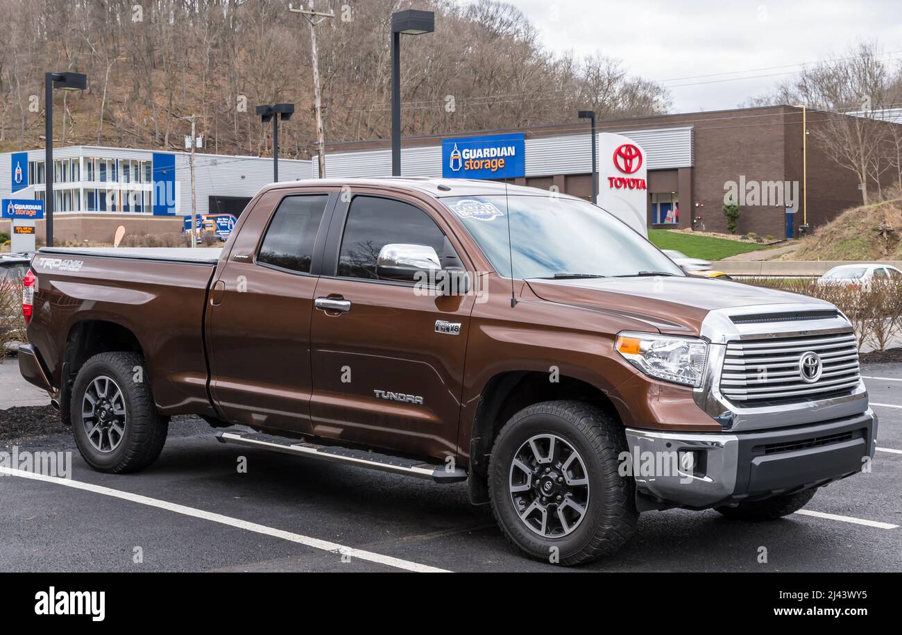 A used Toyota Tundra for sale at a dealership in Monroeville, Pennsylvania, USA Stock Photo