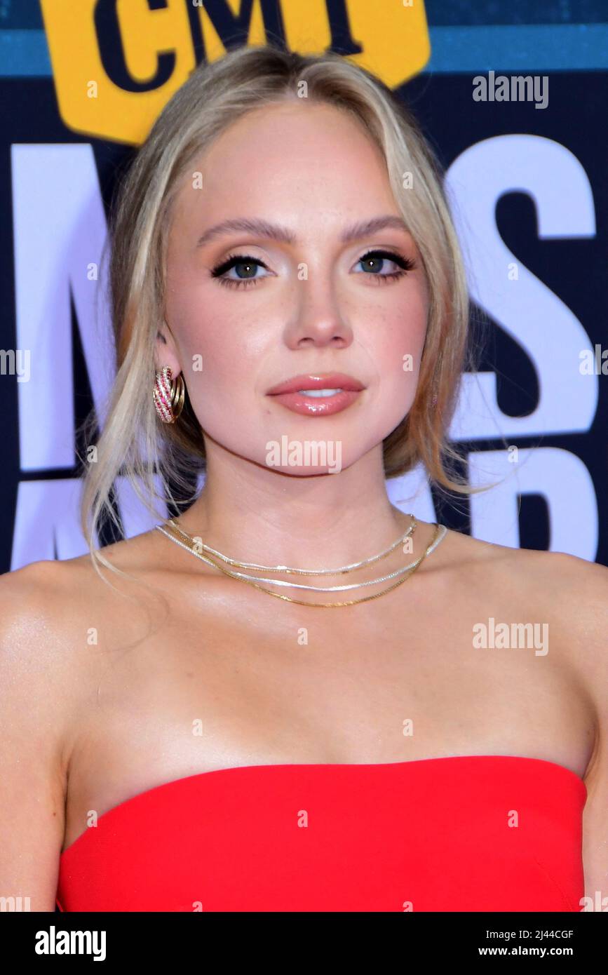 11 April 2022 - Nashville, Tennessee - Danielle Bradbery. 2022 CMT Music  Awards held at Nashville Municipal Auditorium. (Credit Image: ©  Dara-Michelle Farr/AdMedia via ZUMA Press Wire Stock Photo - Alamy
