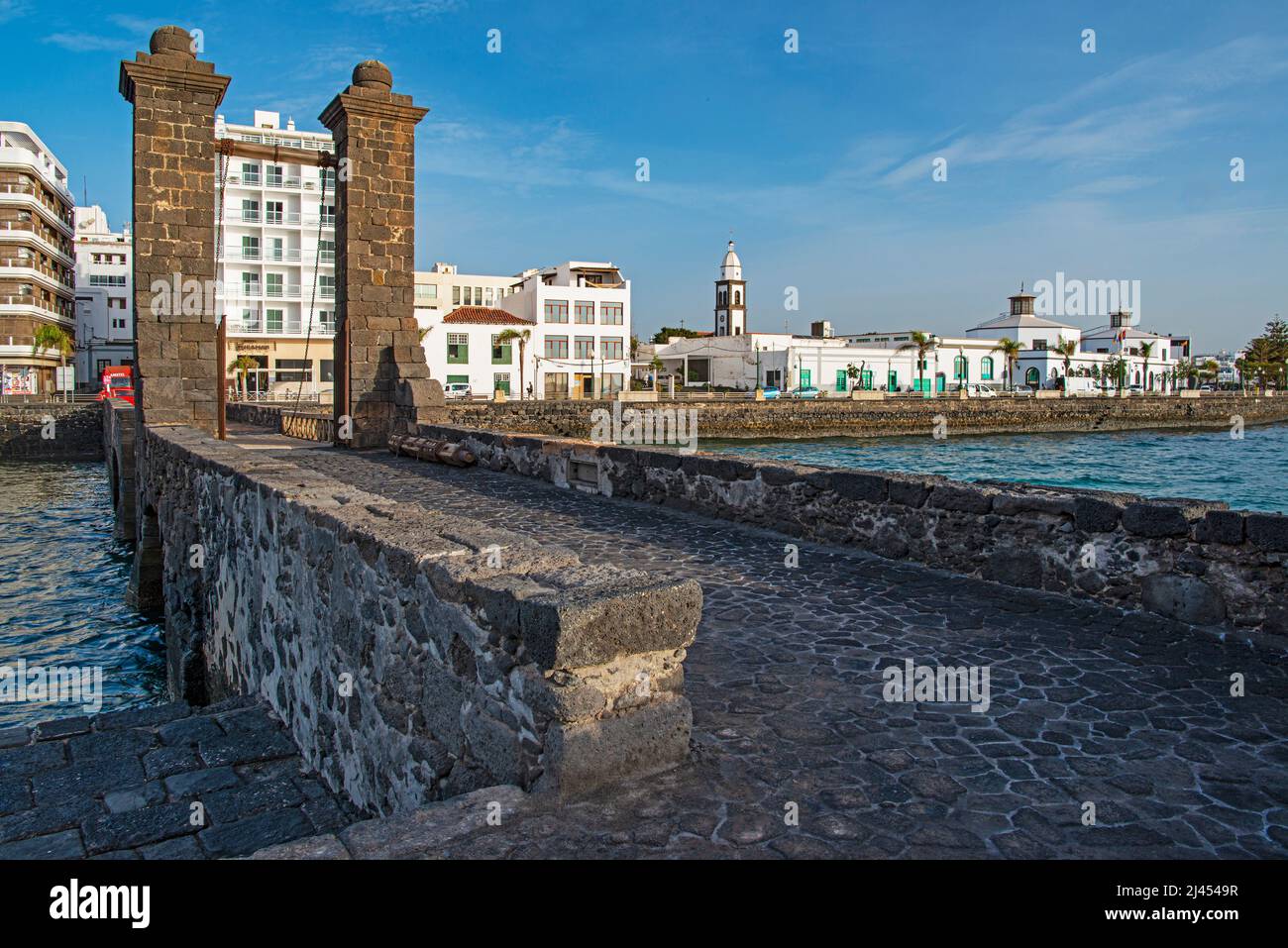 Puente de las Bolas, Zugbrücke vor dem Kastell, Castillo de San Gabriel