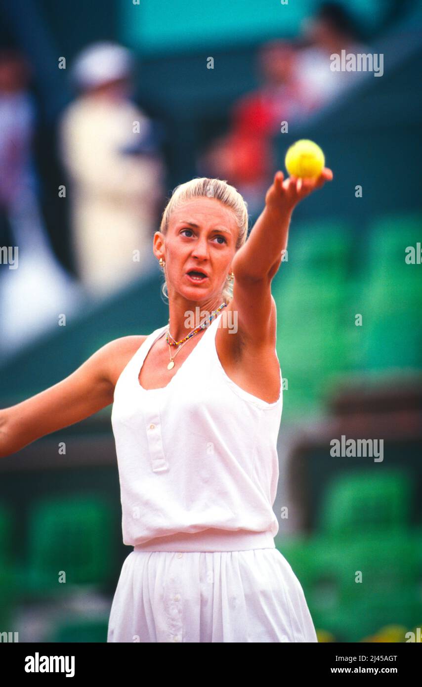 Professional tennis player Mary Pierce, here in May 1993, during the French Open, officially known as Roland-Garros Stock Photo
