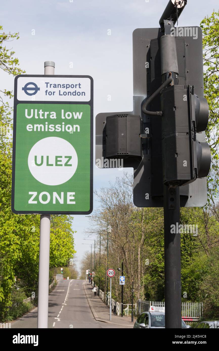 Signage denoting the start of the Transport for London (TFL) Ultra-Low Emission Zone starting point on Rocks Lane in Barnes, southwest London, England Stock Photo