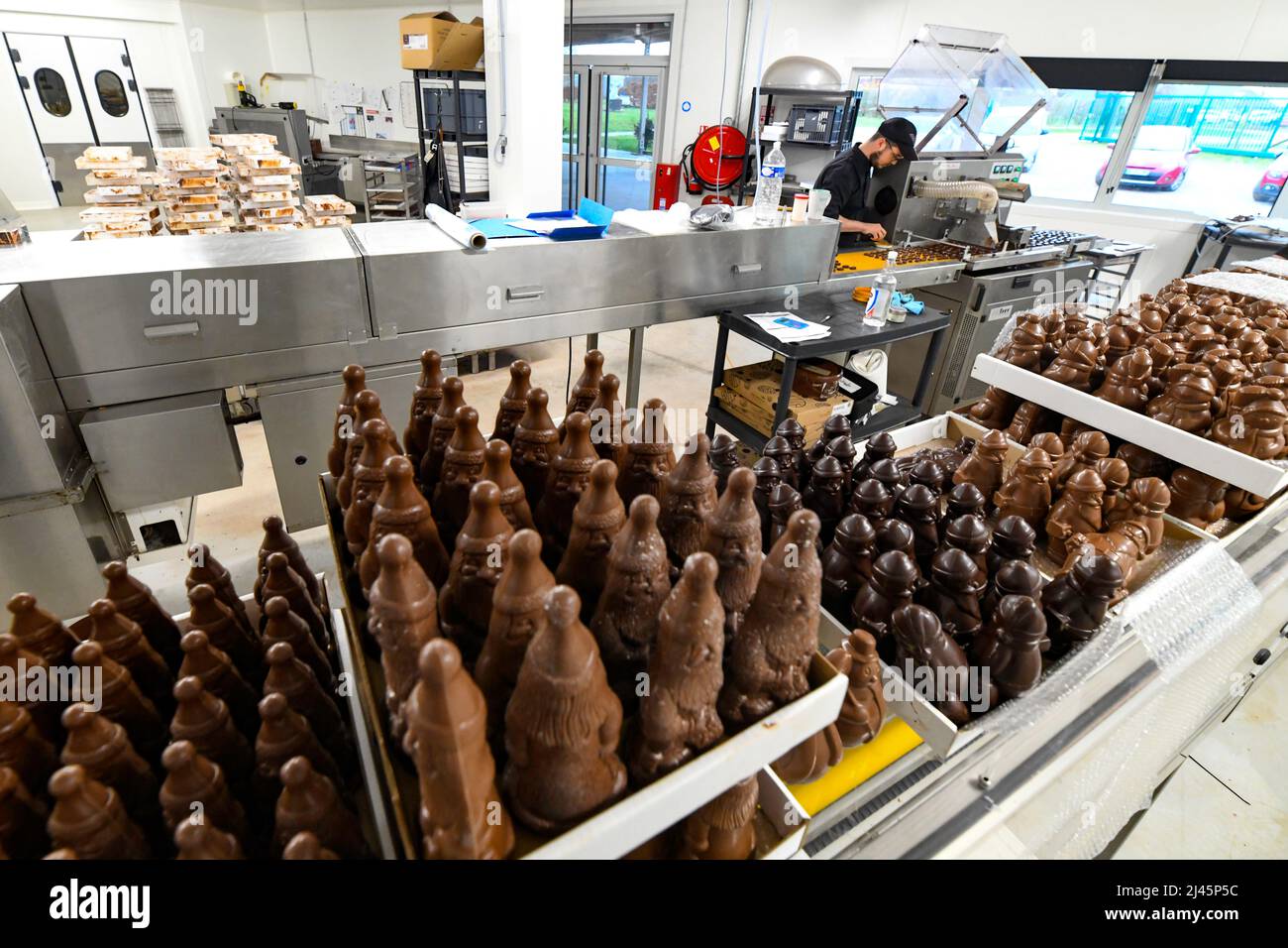 Chocolate factory Hautot in Auzebosc (northern France). Production of chocolates for the festive season Stock Photo