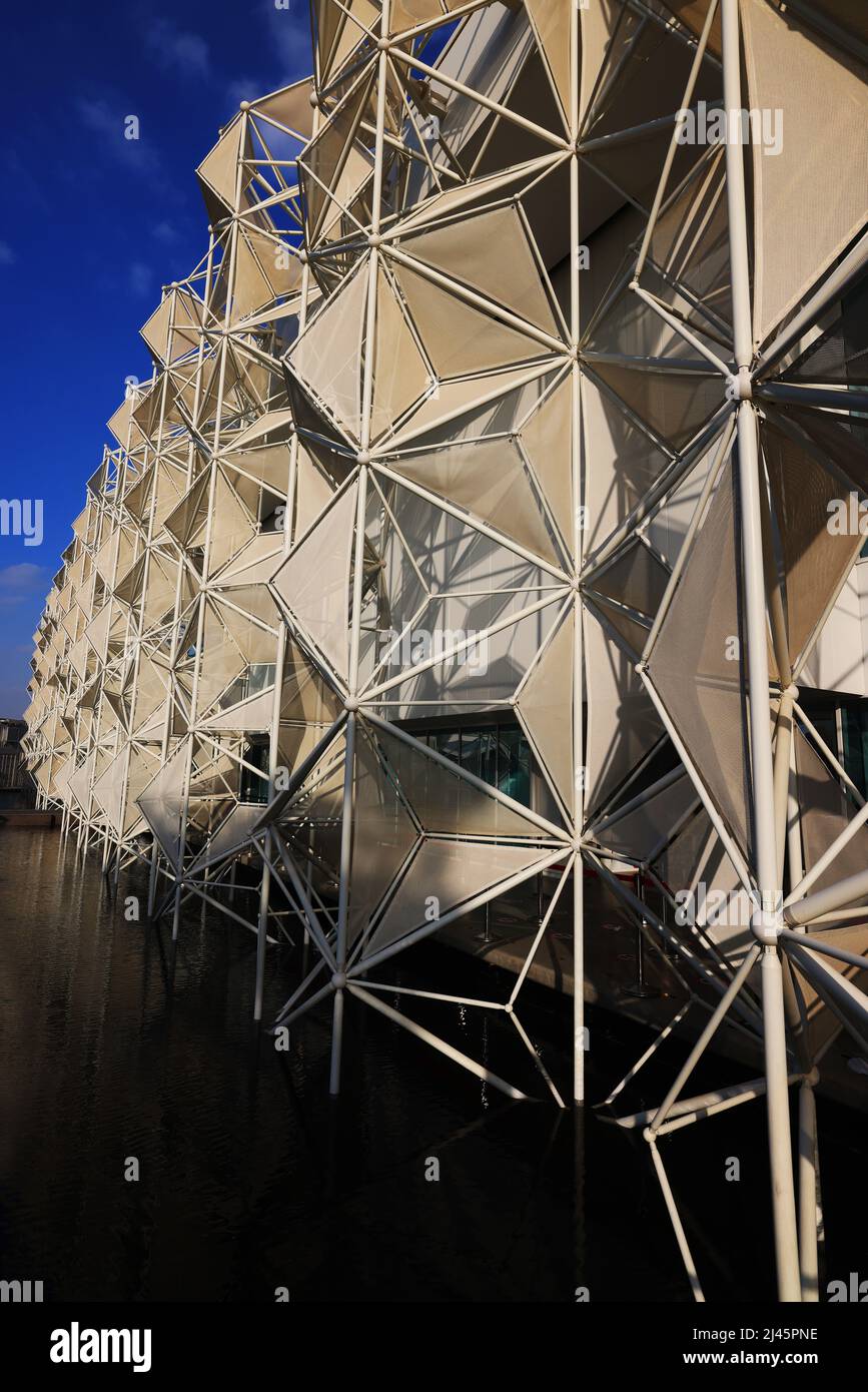 Klima, Zukunft, Kunst, Dubai Expo, Weltausstellung, Architektur, der Pavillon von Japan  eine Konstruktion  der modernen Architektur Stock Photo