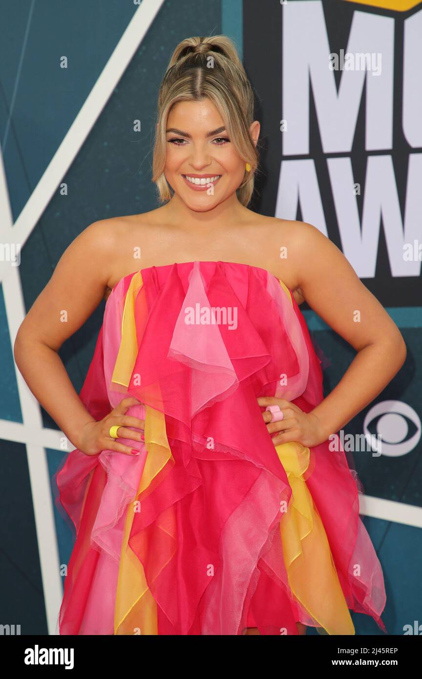 Nashville, TN, USA. 11th Apr, 2022. Tenille Arts at arrivals for 2022 CMT (Country Music