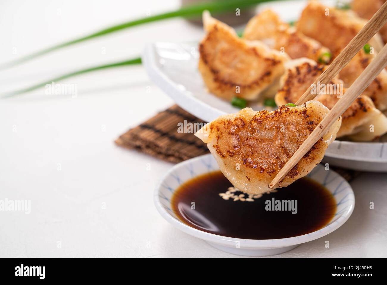 Taiwanese And Japanese Pan-fried Gyoza Dumpling Jiaozi Food In A Plate ...