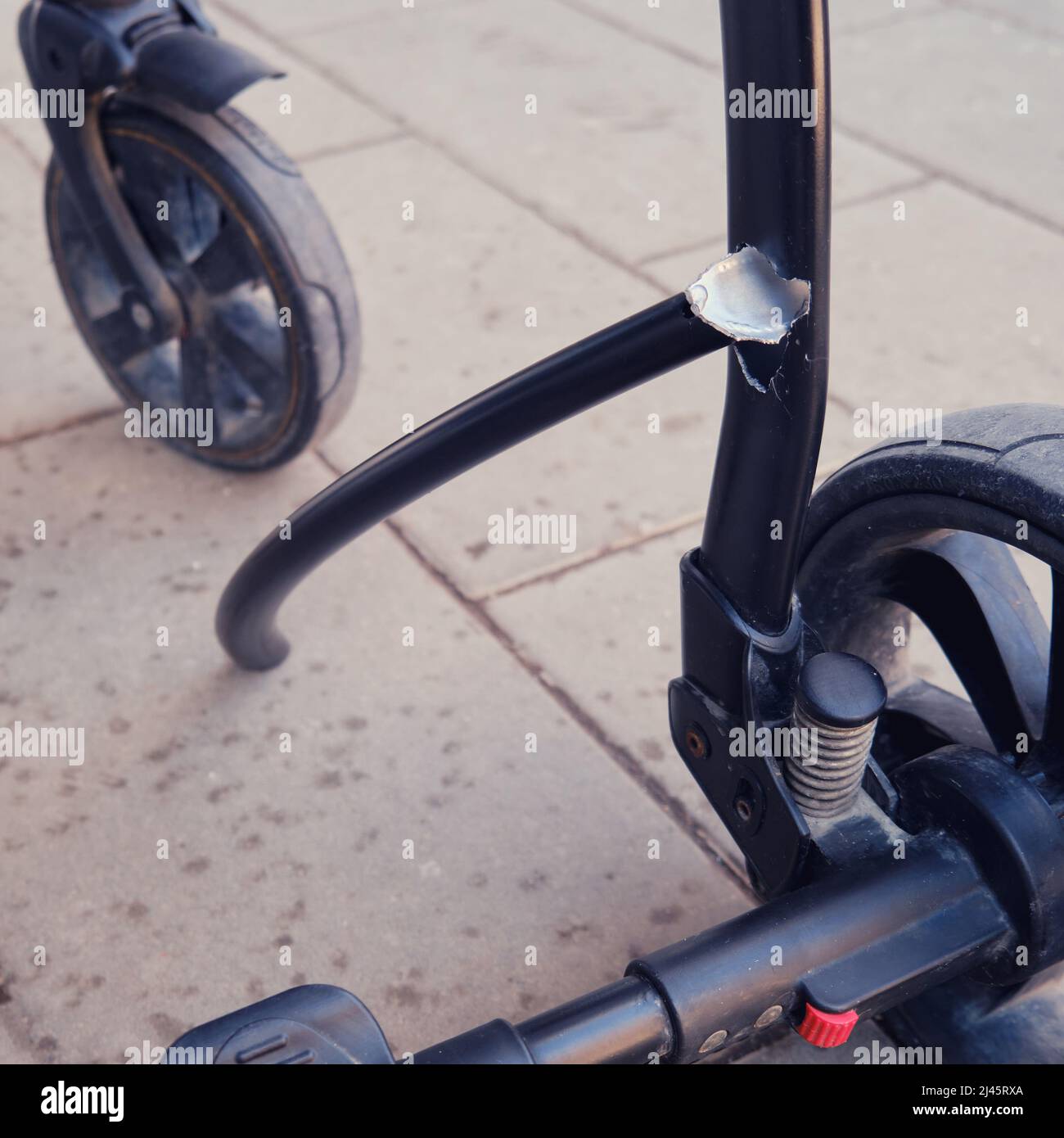 Metal pushchair hi res stock photography and images Page 2 Alamy
