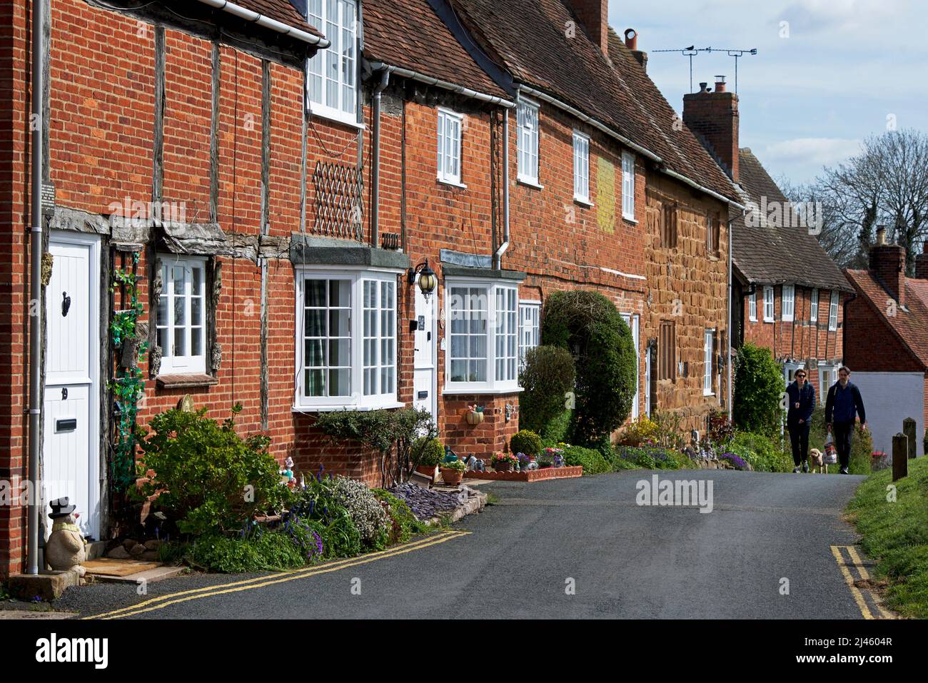 Cottages on Castle Green in Kenilworth, Warwickshire, England UK Stock