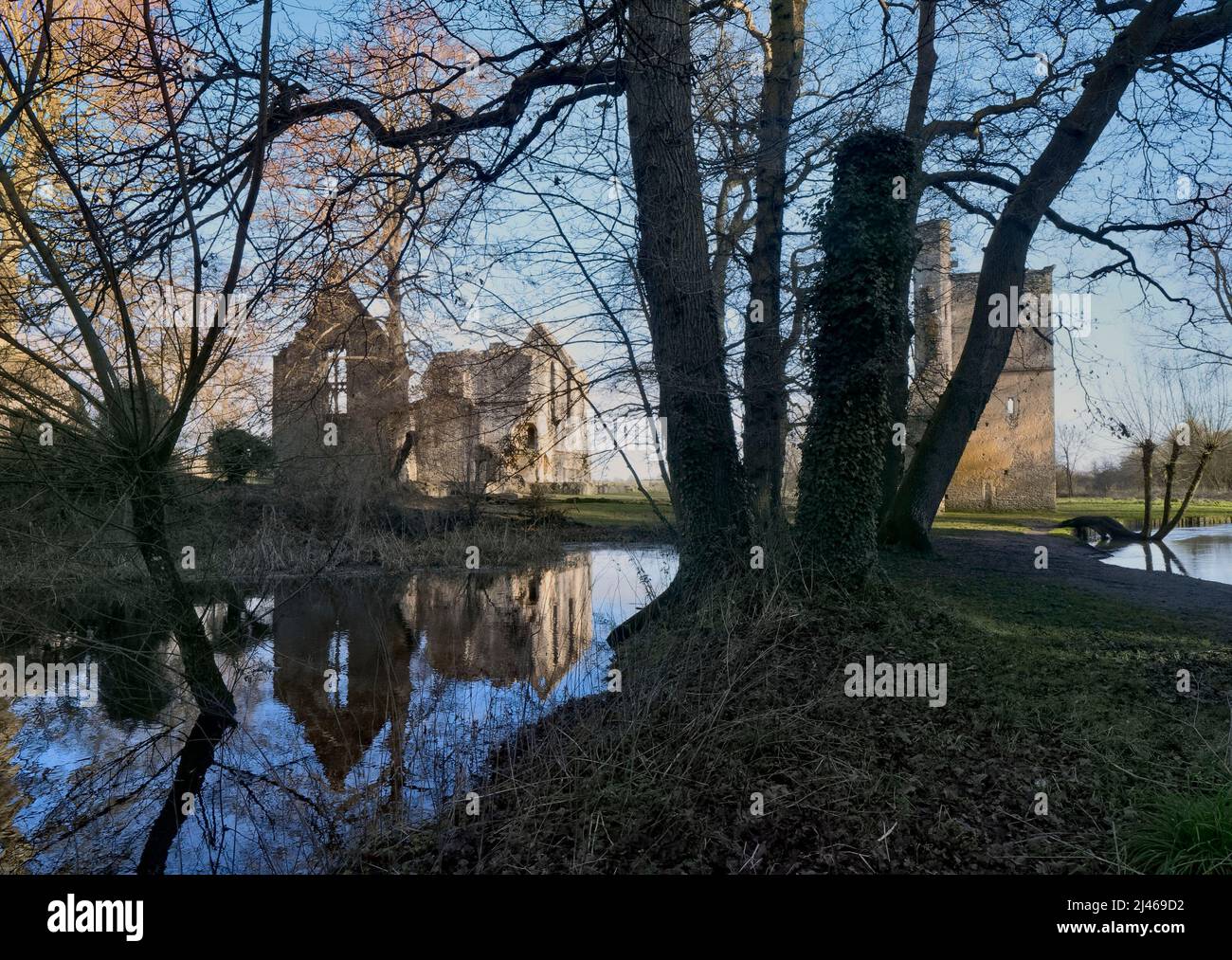 Minster Lovell Hall Stock Photo Alamy