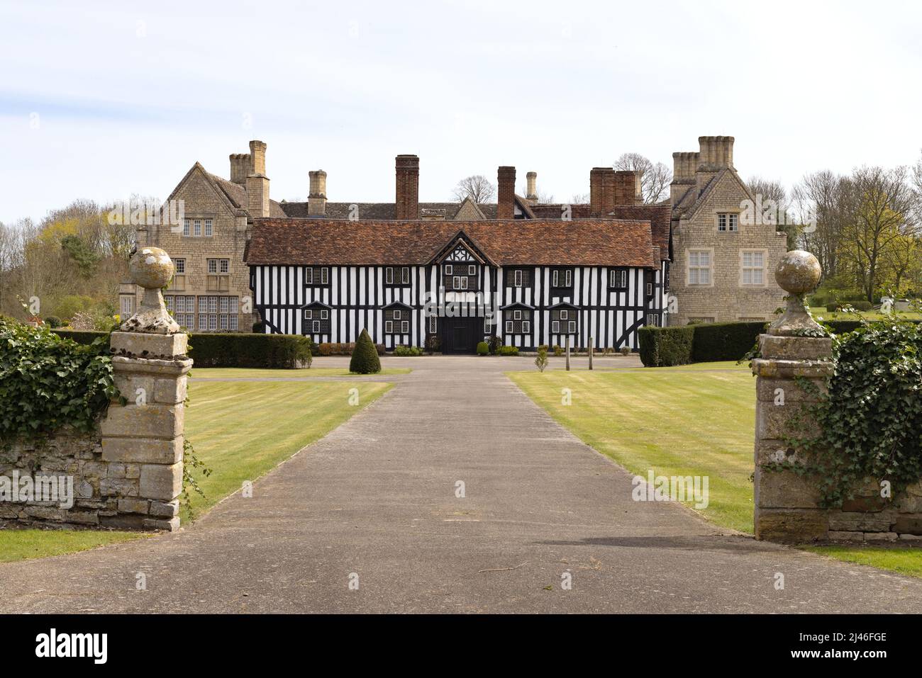 Jacobean Manor House - example of Jacobean architecture, 17th century  english manor house, Worcestershire UK Stock Photo