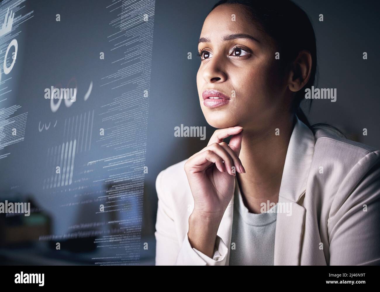 Interpreting data hi-res stock photography and images - Alamy