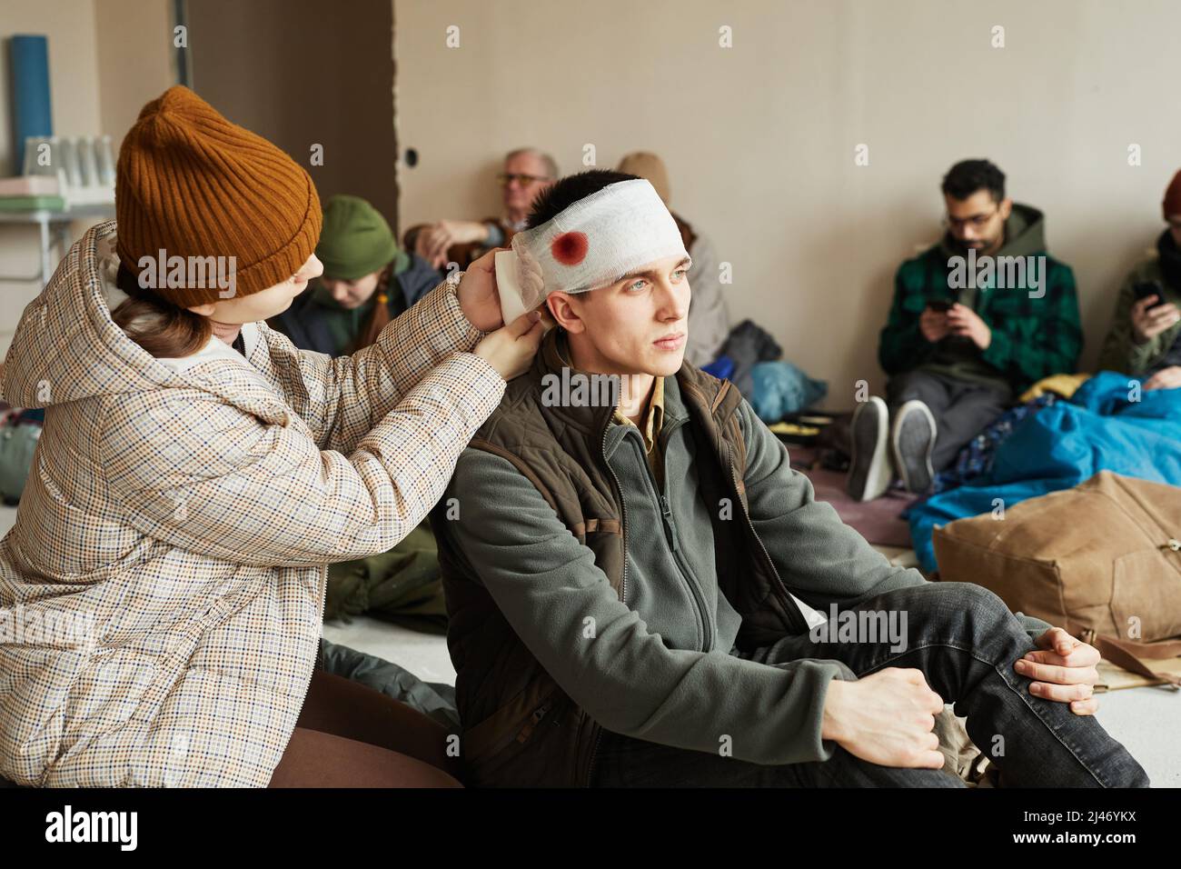 Woman injury head blood hi-res stock photography and images - Alamy