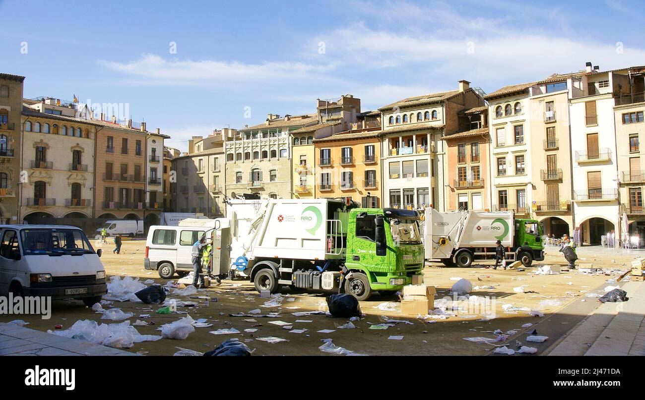 Action of the cleaning services of the town hall of Vic after the market, Barcelona, Catalunya