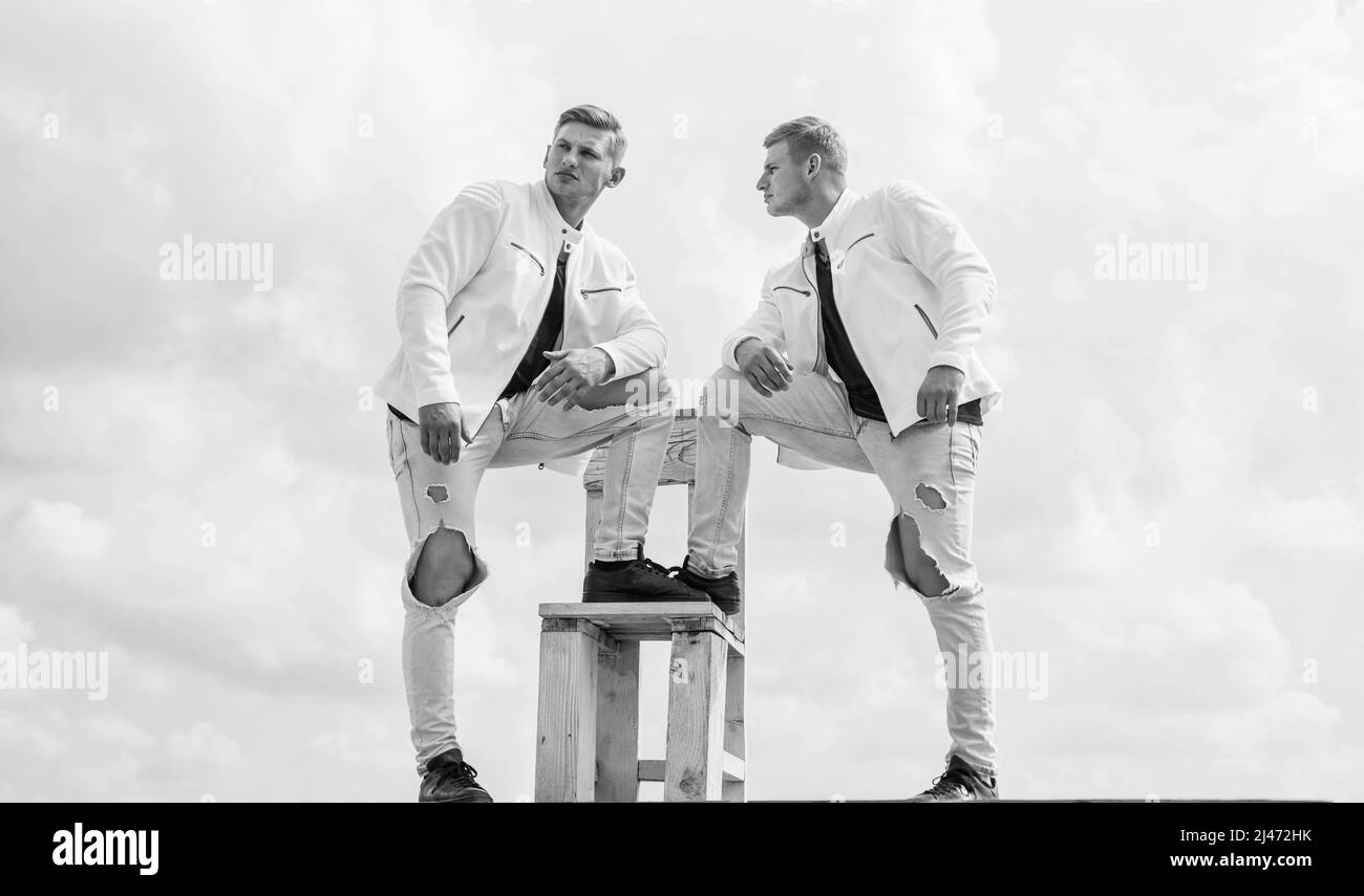 young twin brothers with similar appearance, twins Stock Photo Alamy