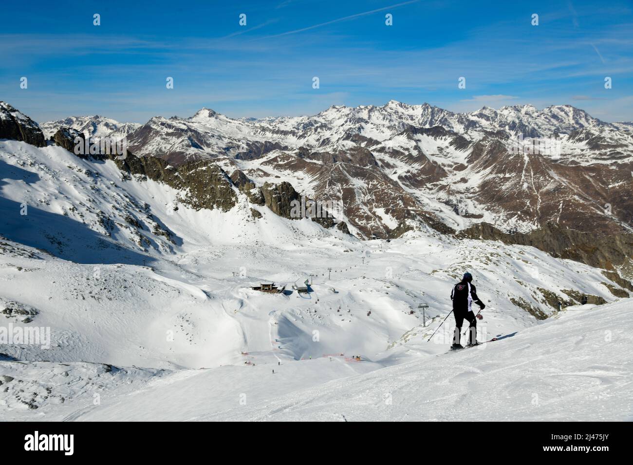 Resort in legno hi-res stock photography and images - Alamy