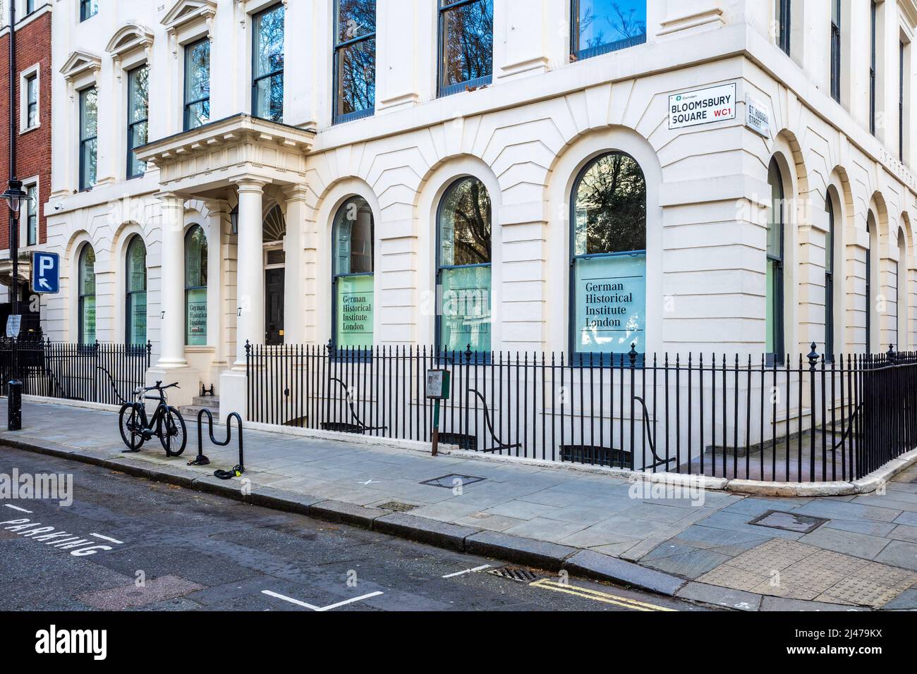 German Historical Institute London 17 Bloomsbury Sq. Founded in1968 as an independent academic research institute, part of the Max Weber Foundation.Ge Stock Photo