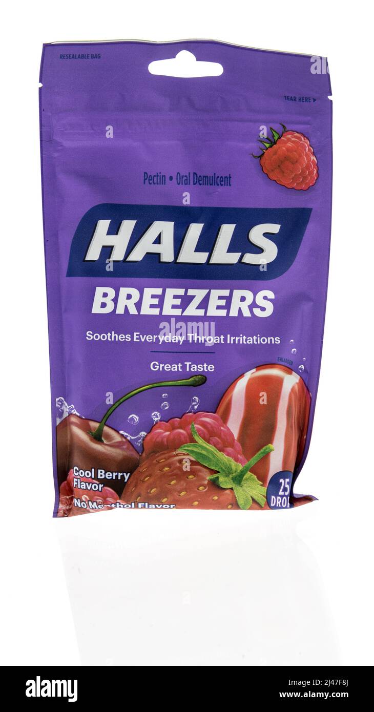 Winneconne, WI -10 April 2022: A package of Halls breezers throat on an isolated background Stock Photo