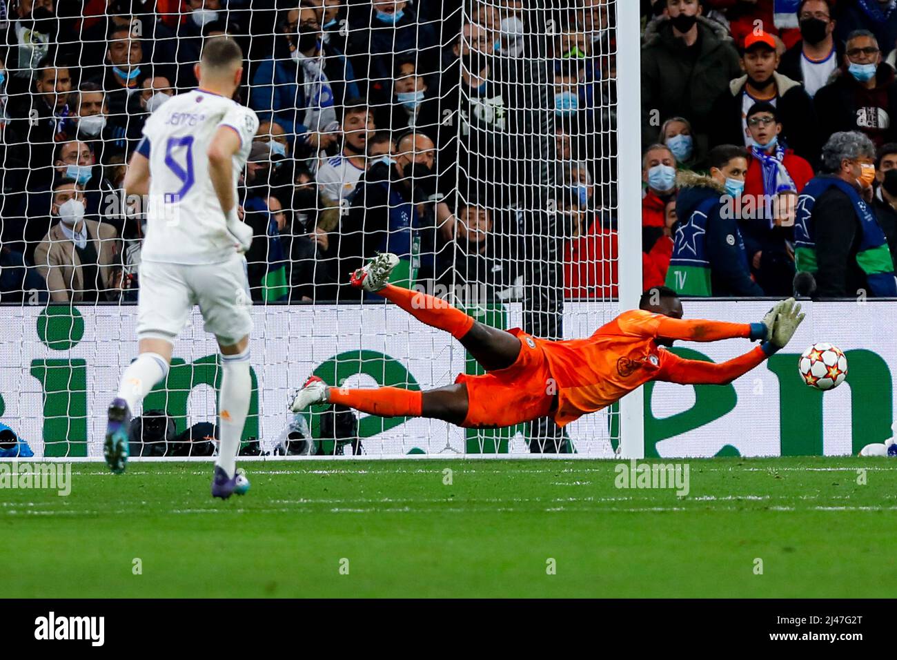 Madrid Spain April 12 Goalkeeper Edouard Mendy Of Chelsea Fc During The Uefa Champions League Quarter Finals 2nd Leg Match Between Real Madrid And Chelsea At Estadio Santiago Bernabeu On April 12