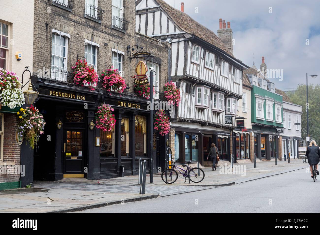 UK, England, Cambridge.  Bridge Street Pubs and Shops, Early Morning. Stock Photo