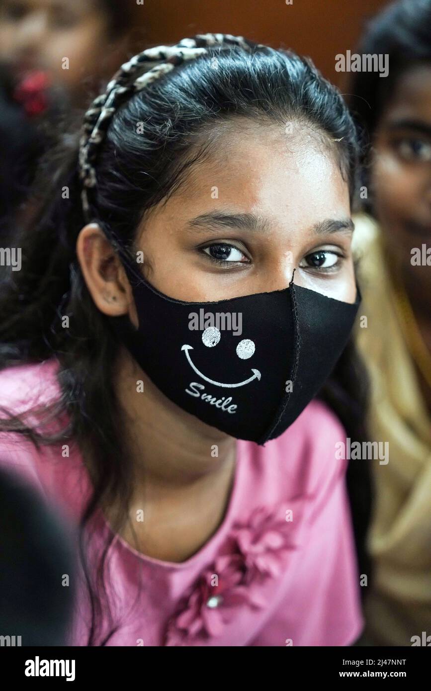 Smiler Mask Female Smiler Mask Female