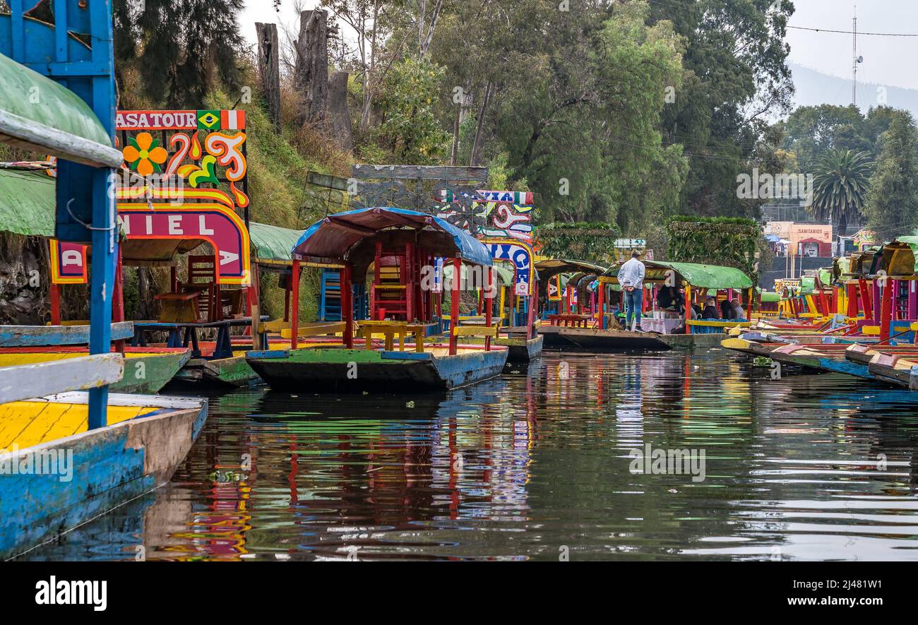 Mexican gondolas hires stock photography and images Alamy
