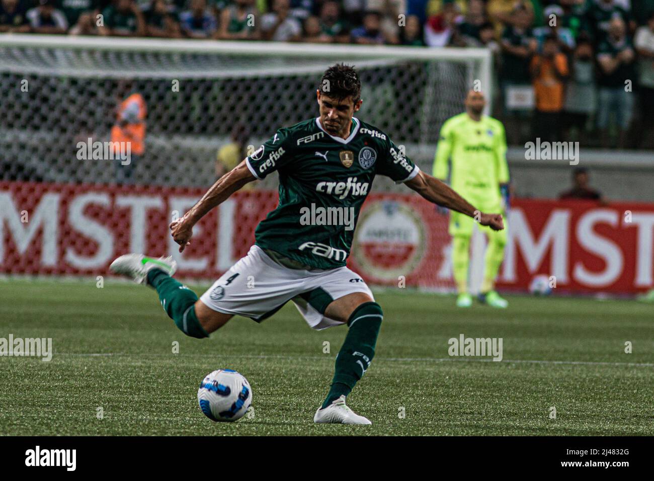 SÃO PAULO, SP - 12.04.2022: PALMEIRAS X INDEPENDIENTE PETROLERO