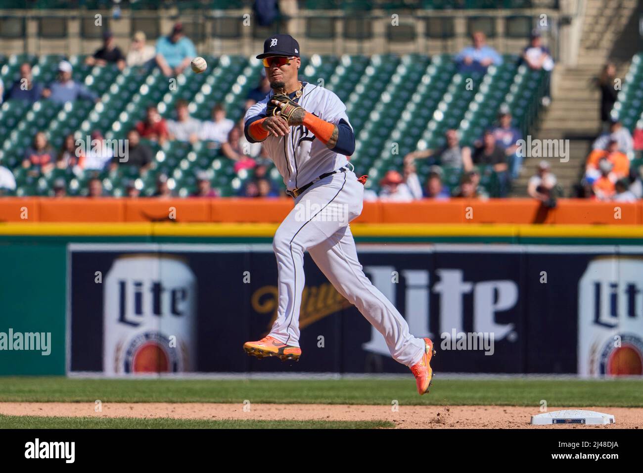 DETROIT, MI - APRIL 12: Detroit Tigers shortstop Javier Baez (28) fields  his position during an MLB game against the Boston Red Sox on April 12,  2022 at Comerica Park in Detroit