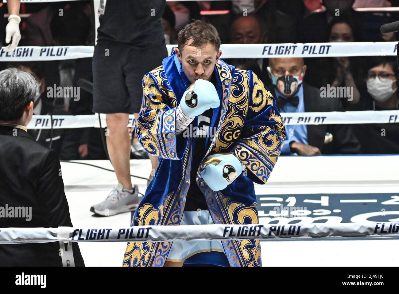 Moscow, Russia. 28th of November, 2013 Italian boxer Gianluca Sirci in a  match against Russian athlete Nikolai Sazhin at the World Chess Boxing  Championship in Moscow, Russia Stock Photo - Alamy