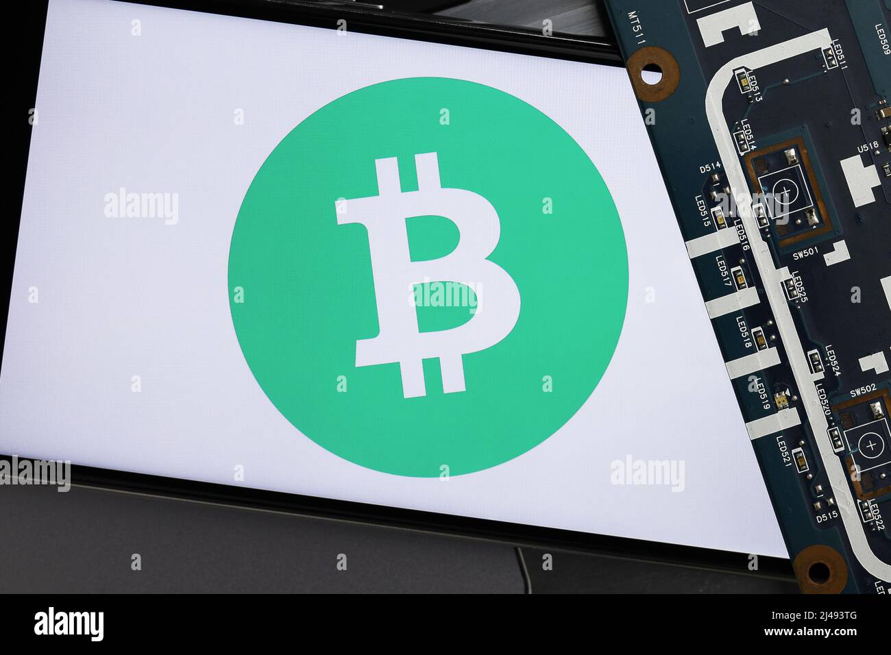 Account bitcoin hi-res stock photography and images - Page 24 - Alamy