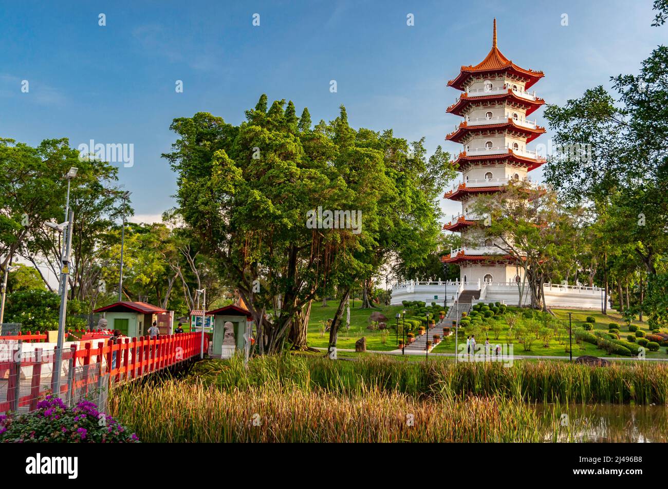 Chinese Garden Singapore Stock Photo Alamy chinese-garden-singapore-stock-photo-alamy
