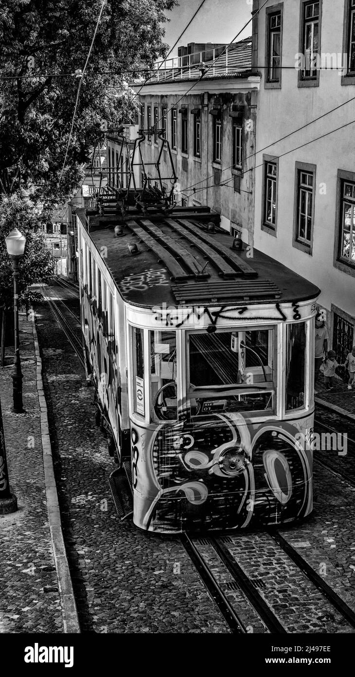 Elevador de Gloria, Bairro Alto, Lisbon, Portugal Stock Photo - Alamy