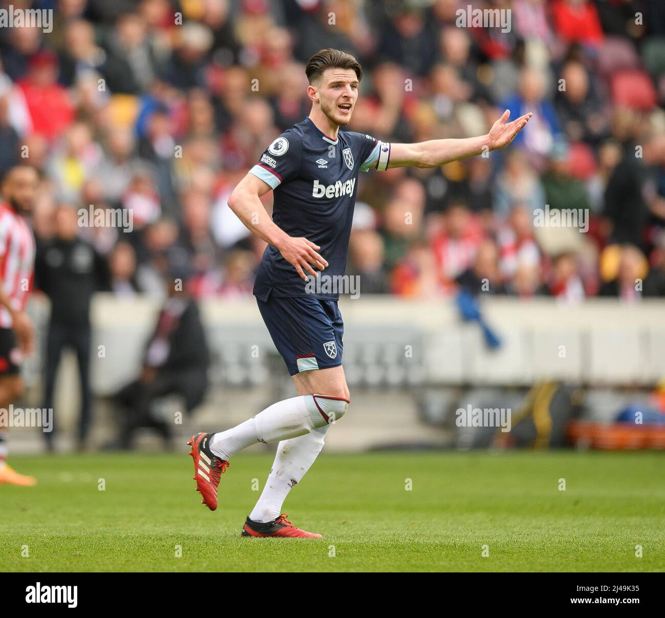 10 April 2022 - Brentford v West Ham United - Premier League - Brentford Community Stadium  Declan Rice during the match at the Brentford Community St Stock Photo