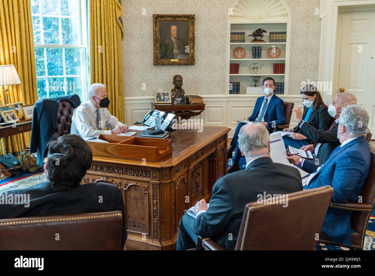 President Joe Biden meets with members of the COVID-19 Task Force, Wednesday, February 16, 2022, in the Oval Office.  Official White House Photo by Adam Schultz) Stock Photo
