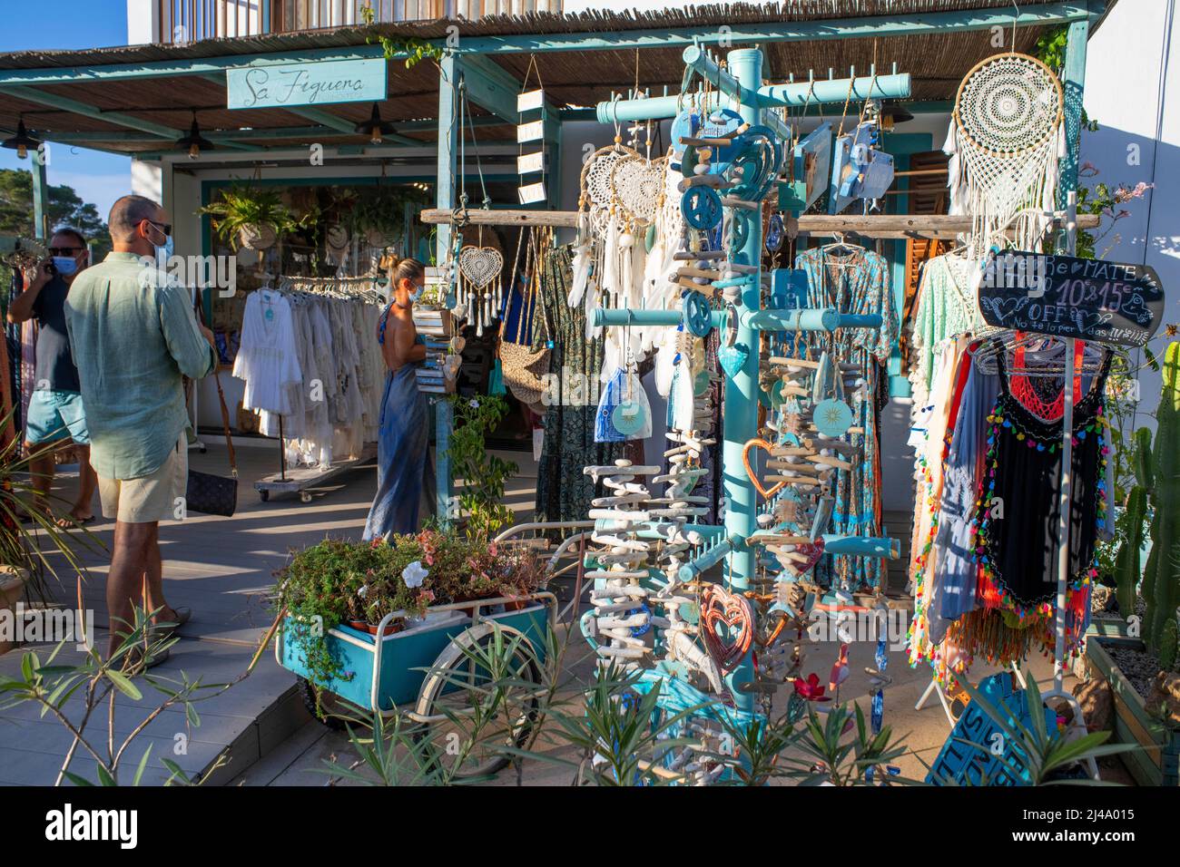 A hippy shop in the hippy market of La Mola, in the El Pilar village. Formentera (Balearic Islands).  Every Wednesday and Sunday from May to October, Stock Photo