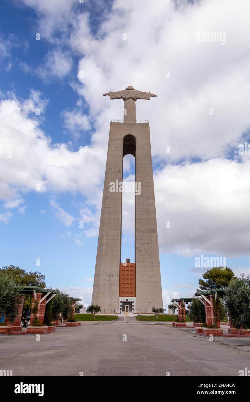 The Sanctuary of Christ the King, Santuário de Cristo Rei, Catholic