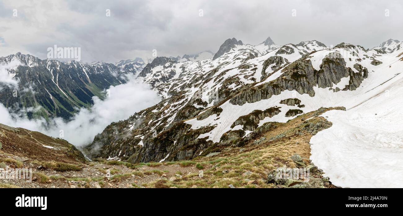 Azun valley, Hautes Pyrenees, France Stock Photo