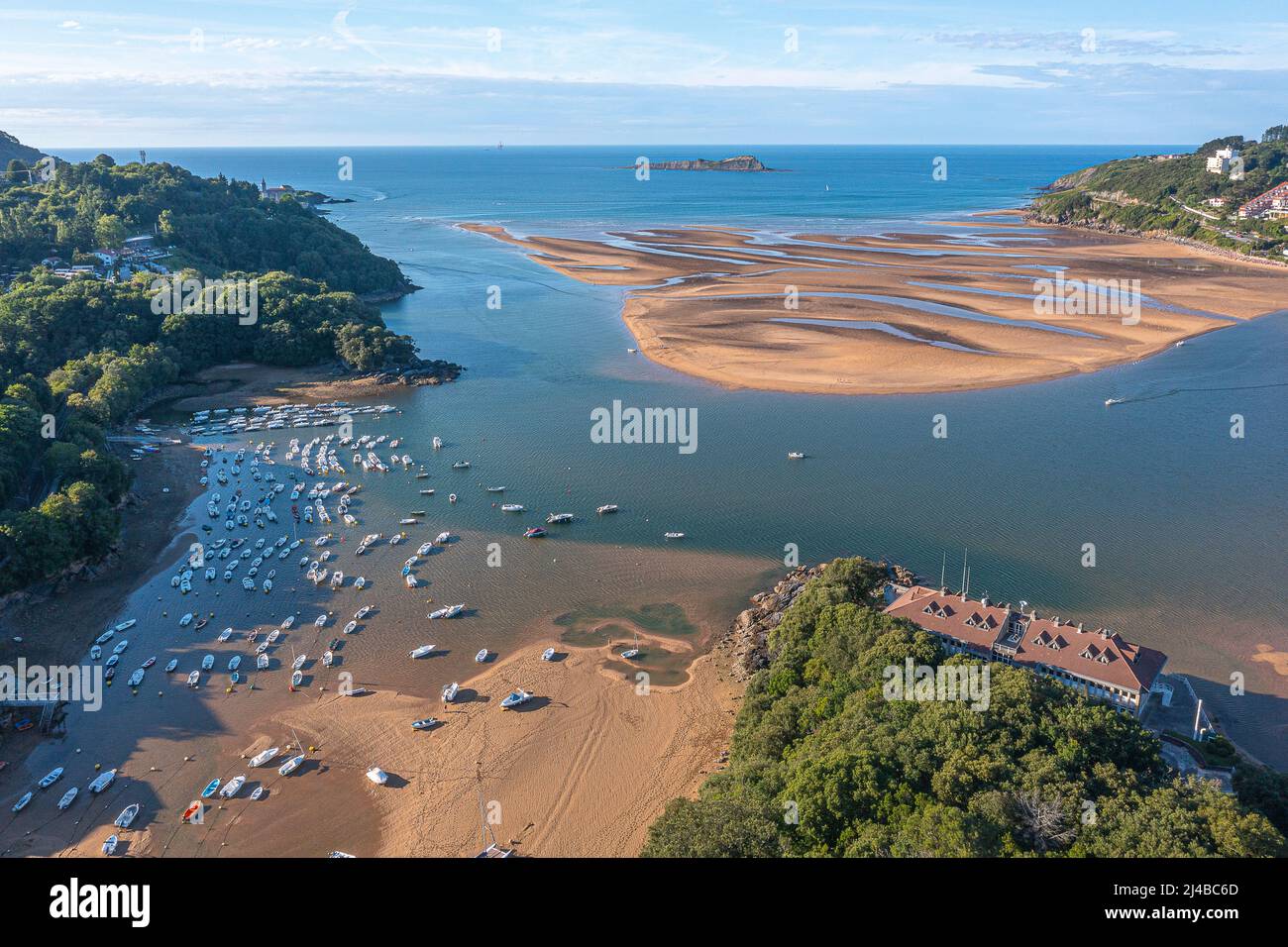Spain, Spanish Basque Country, Biscay, Gernika-Lumo region, Urdaibai Biosphere Reserve, Oka river estuary Stock Photo