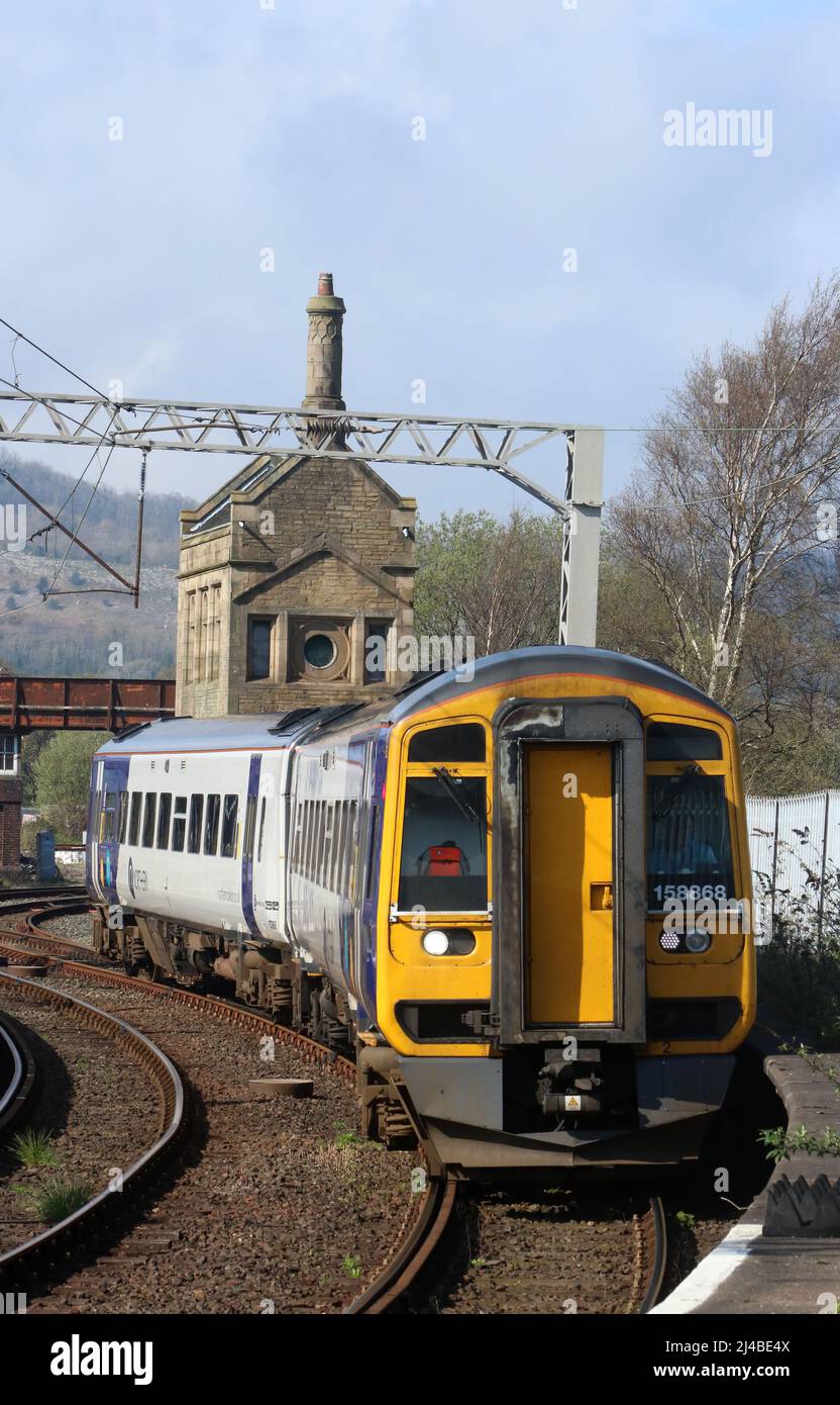Northern express sprinter class 158 dmu, unit number 158 868, arriving