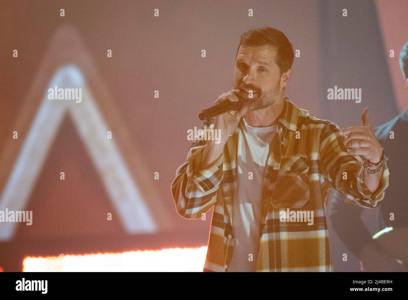 Nashville, Tenn. - April 11, 2022 Walker Hayes performs during the 2022 CMT Awards on April 11, 2022 at Municipal Auditorium in Nashville, Tenn. Credit: Jamie Gilliam/The Photo Access Stock Photo