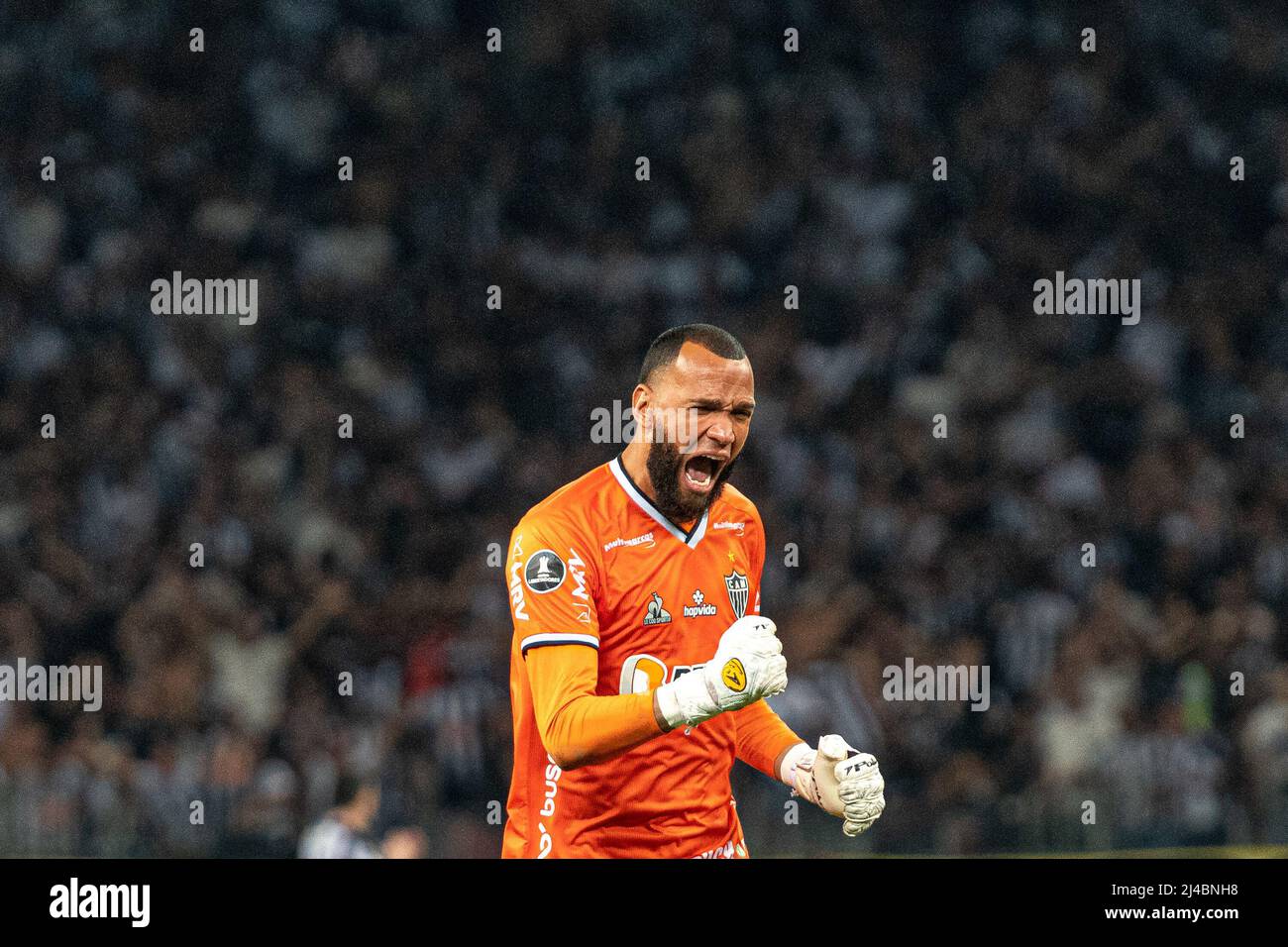 Belo Horizonte, Brazil. 13th Apr, 2022. MG - Belo Horizonte - 04/13/2022 - LIBERTADORES 2022 ATLETICO -MG X AMERICA-MG - Goalkeeper Everson of Atletico-MG celebrates his teammate's goal during a match against America-MG at Mineirao stadium for the Copa Libertadores 2022 championship. Photo: Alessandra Towers/AGIF Credit: AGIF/Alamy Live News Stock Photo