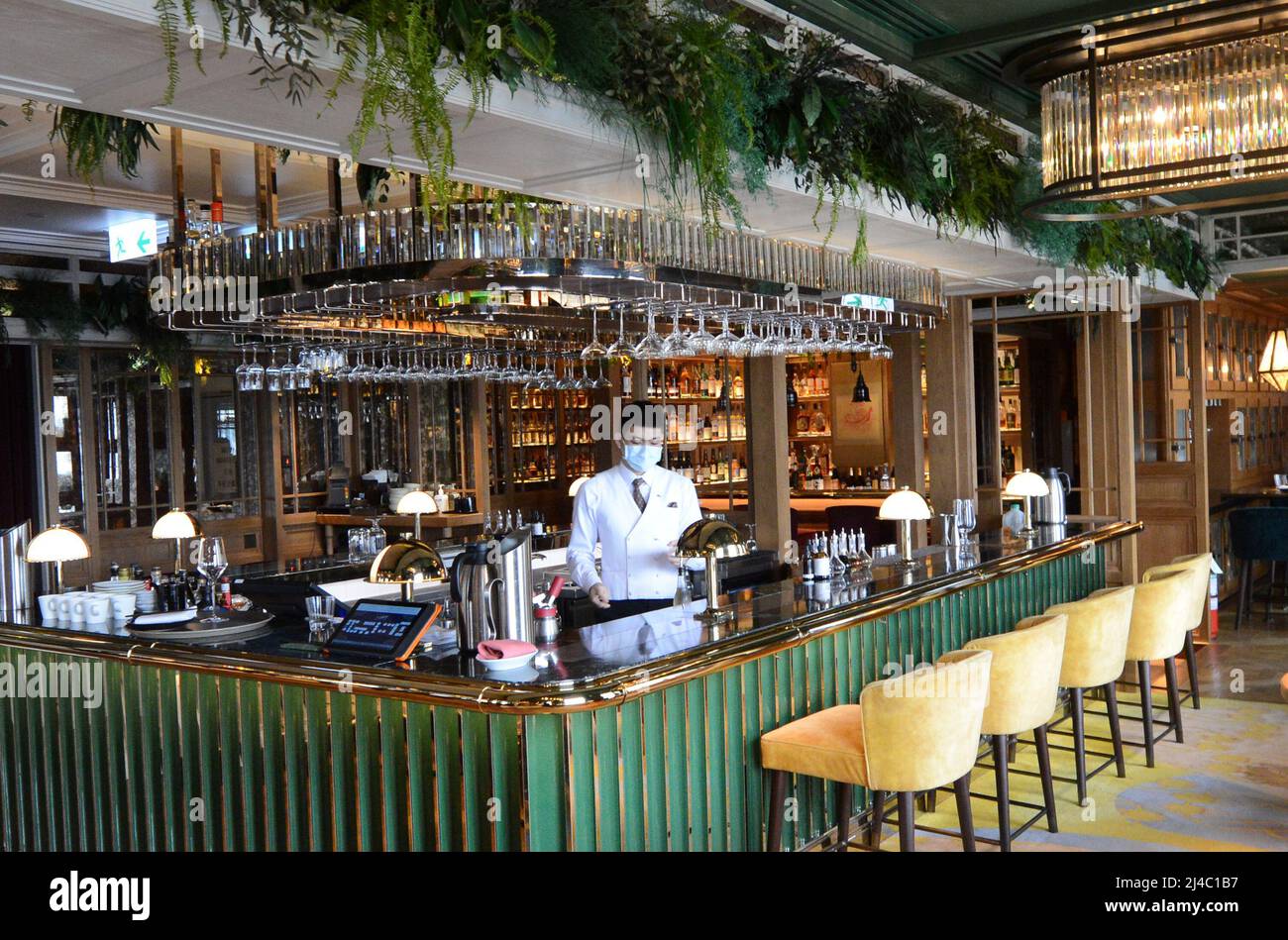 The beautiful Aubrey bar in the Mandarin Oriental hotel in Hong Kong. Stock Photo