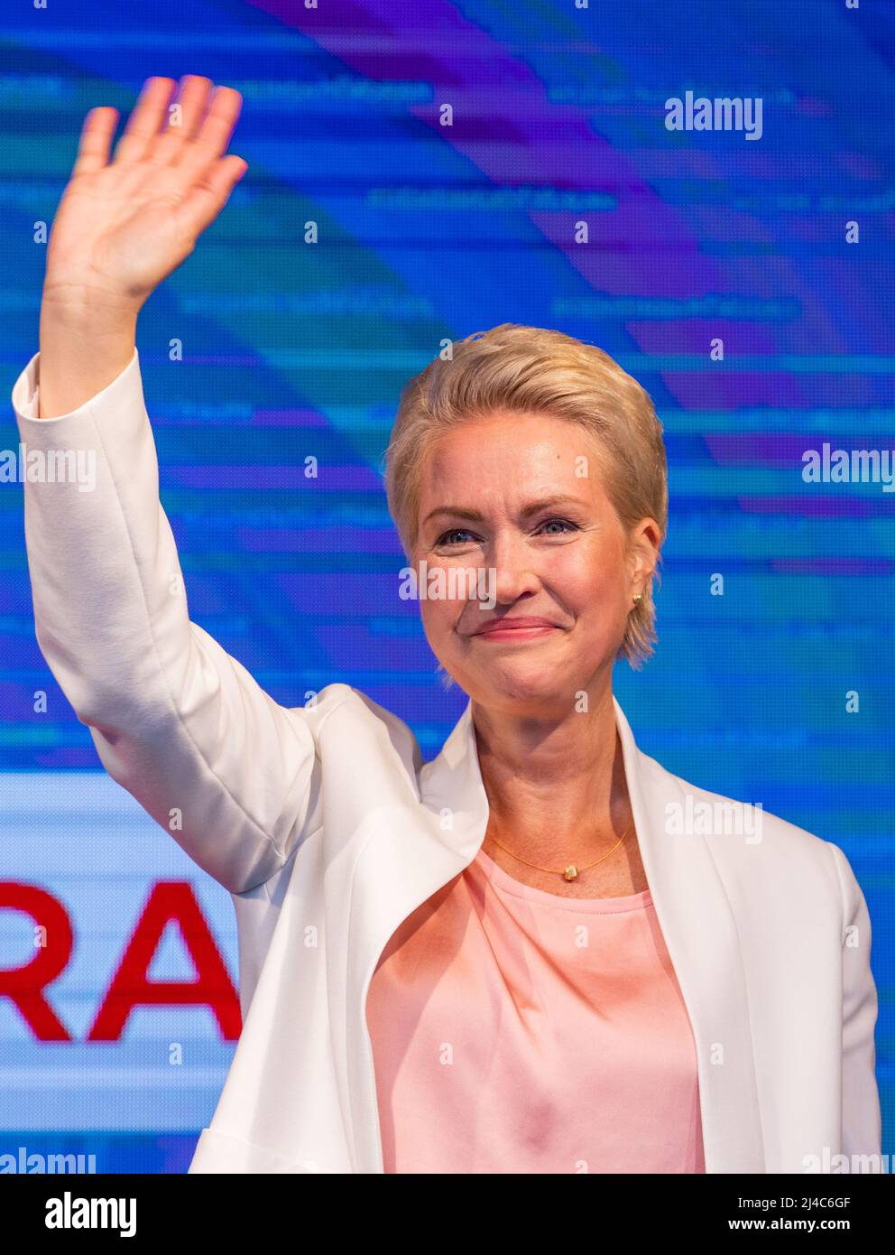 Schwerin, Germany. 26th Sep, 2021. Manuela Schwesig (SPD), Minister President of Mecklenburg-Western Pomerania and the SPD's top candidate for the state elections in Mecklenburg-Western Pomerania, celebrates at the SPD's election party at Brinkamas. Credit: Jens Büttner/dpa/Alamy Live News Stock Photo