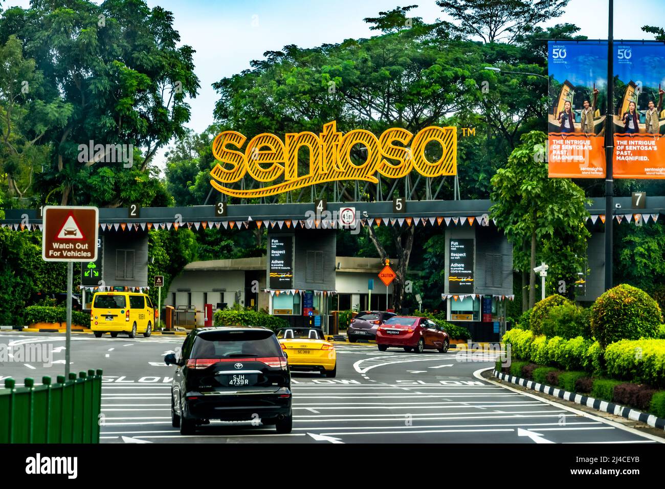 Drive to Sentosa through the toll gate to Sentosa Island Stock Photo