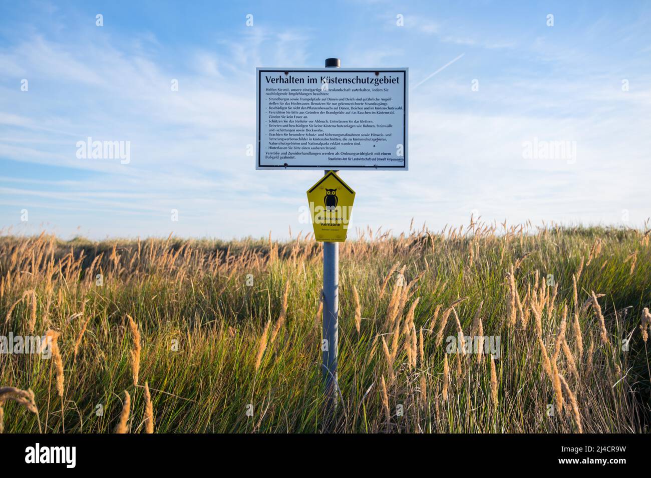 Hohe Warte Zingst, sign with rules of conduct in the national park, Vorpommersche Boddenlandschaft National Park, Mecklenburg-Western Pomerania Stock Photo