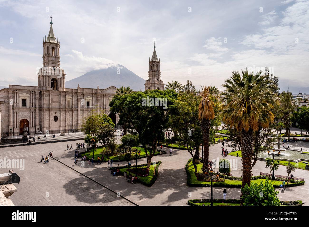 The Basilica Cathedral of Arequipa and The Plaza De Armas, Arequipa, Peru. Stock Photo