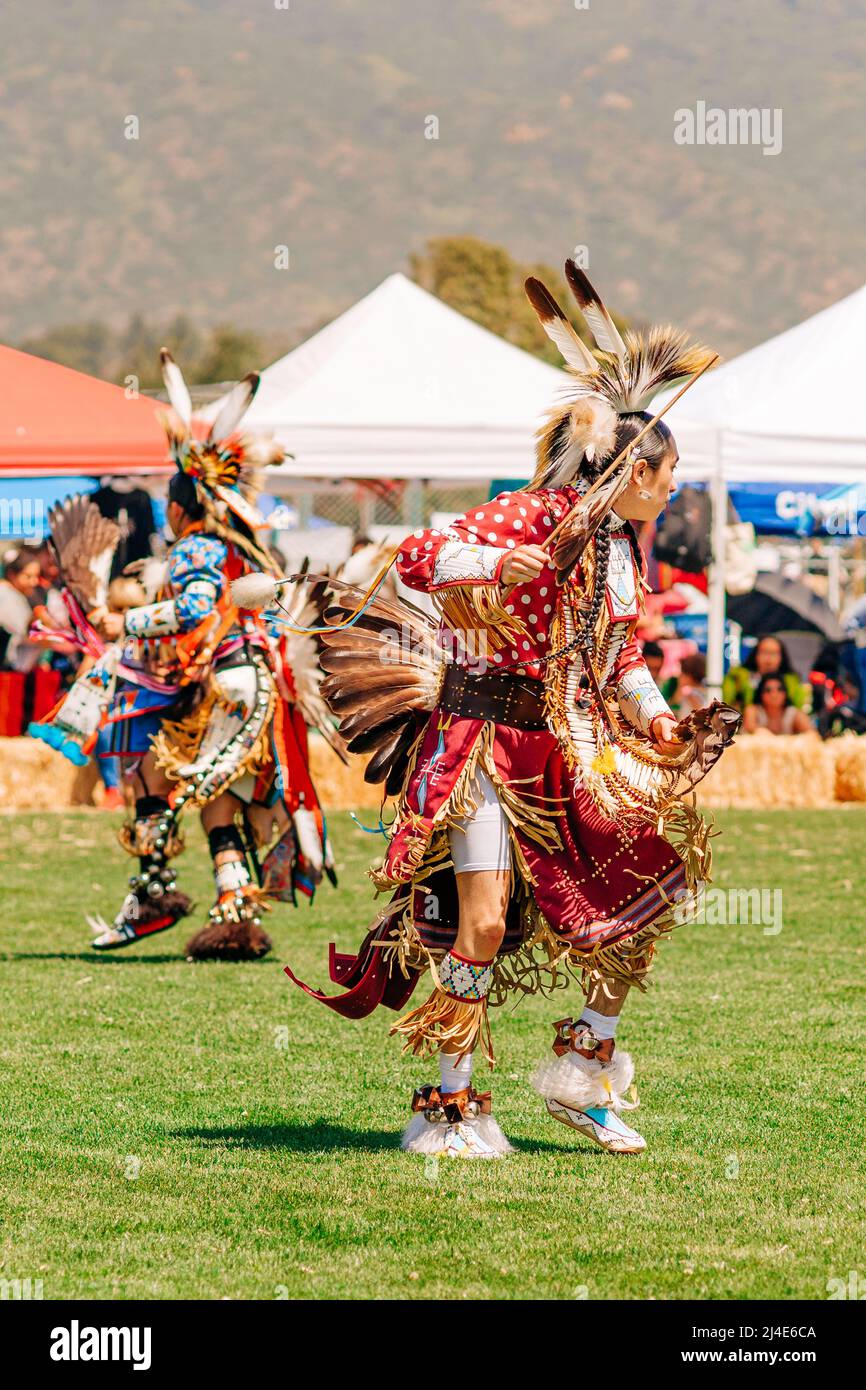 Powwow native american hi-res stock photography and images - Alamy