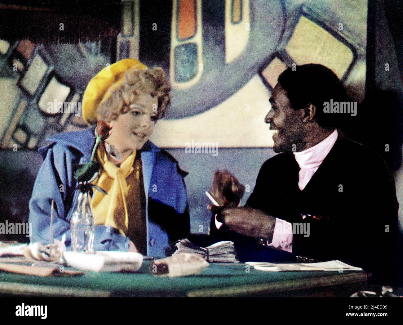 Genevieve Waite, Calvin Lockhart, on-set of the British Film, 'Joanna', 20th Century-Fox, 1968 Stock Photo