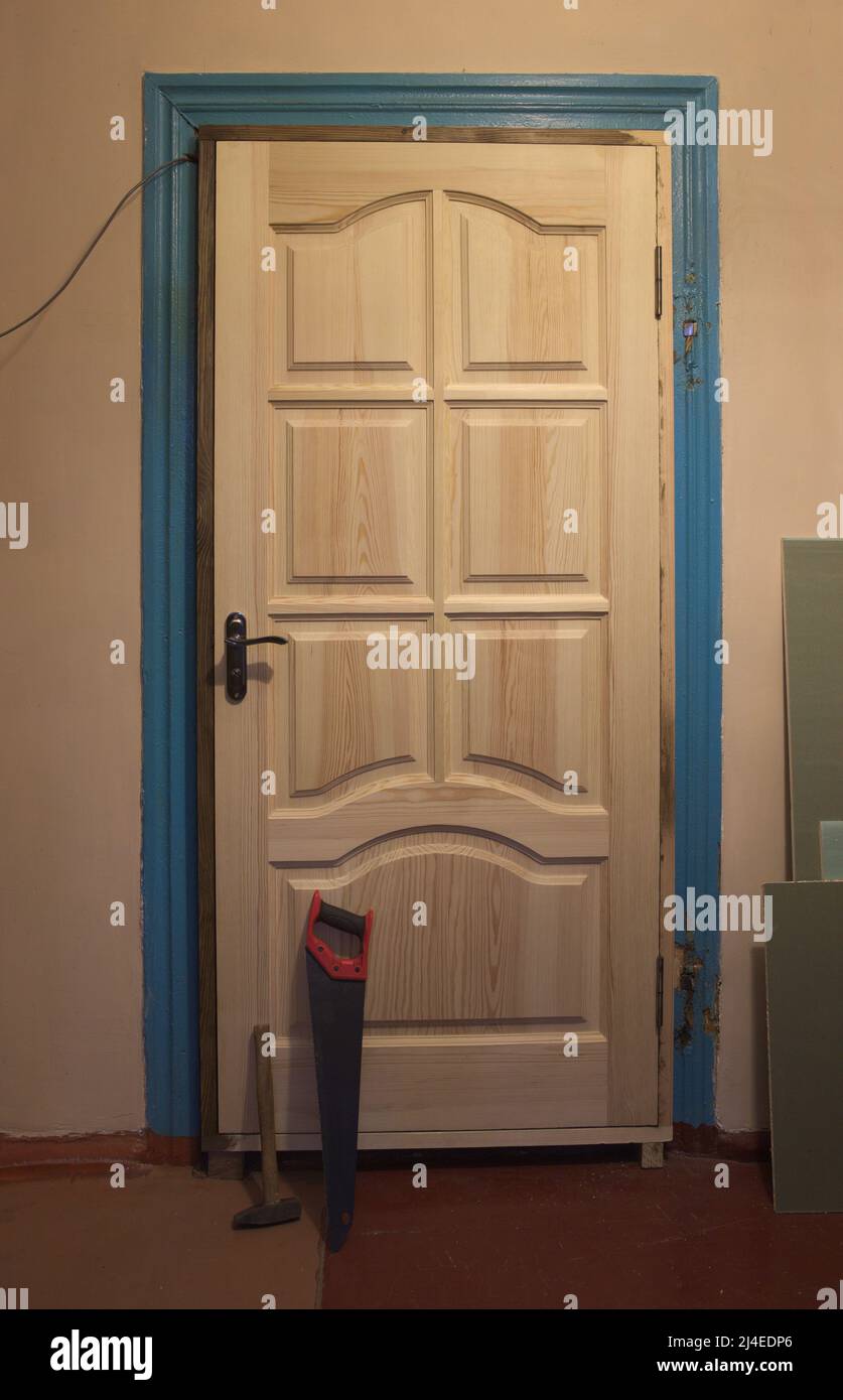 Old wooden door closed new hires stock photography and images Alamy