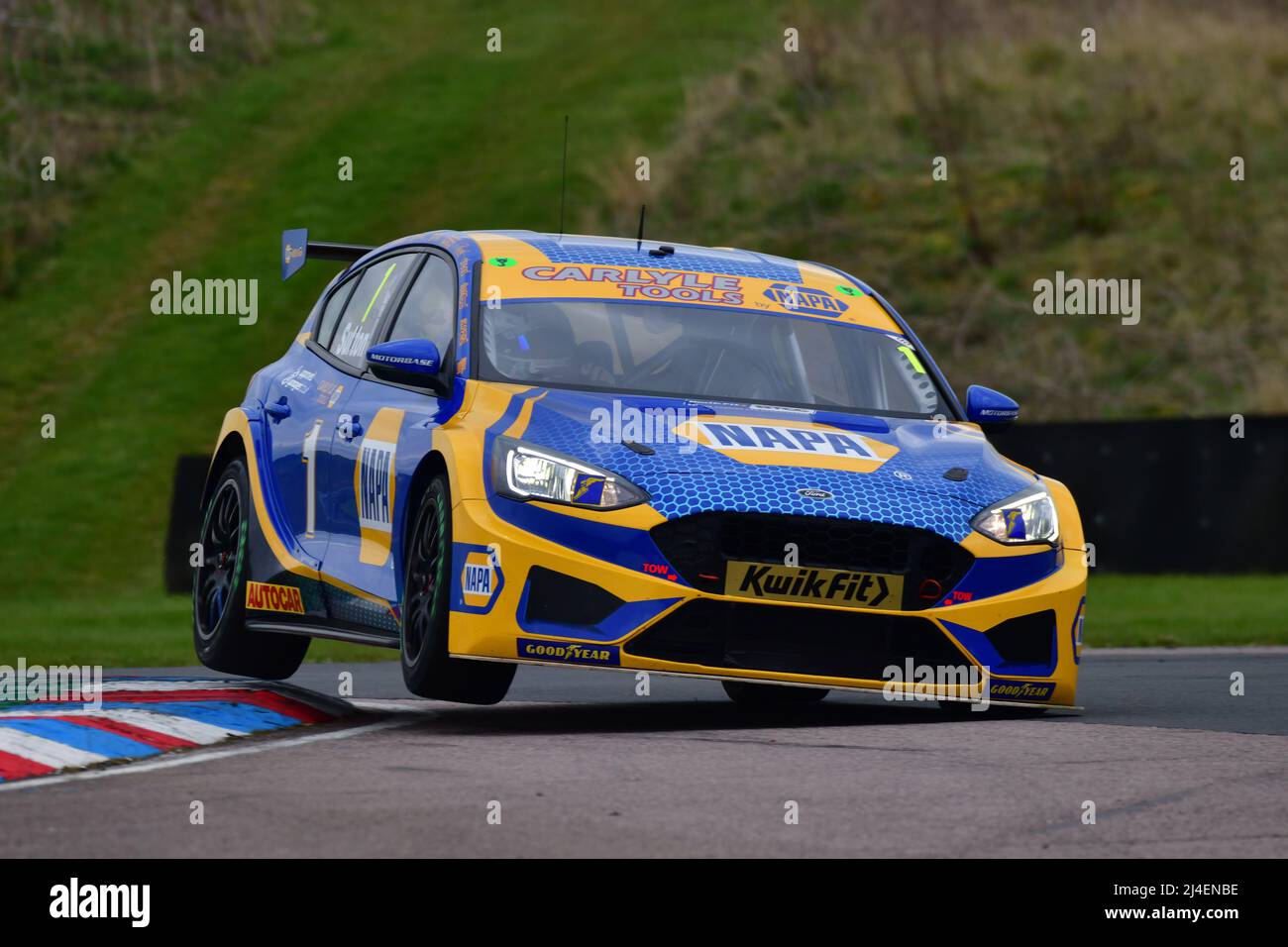 Ash Sutton, Ford Focus ST, BTCC bounces back into action in readiness