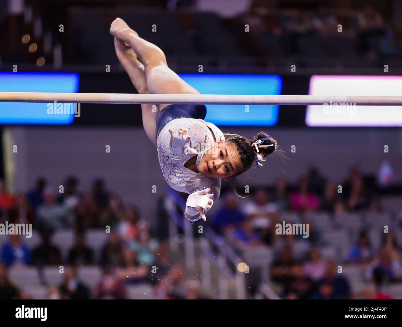 Fort Worth, TX, USA. 14th Apr, 2022. Auburn's Sunisa Lee transitions