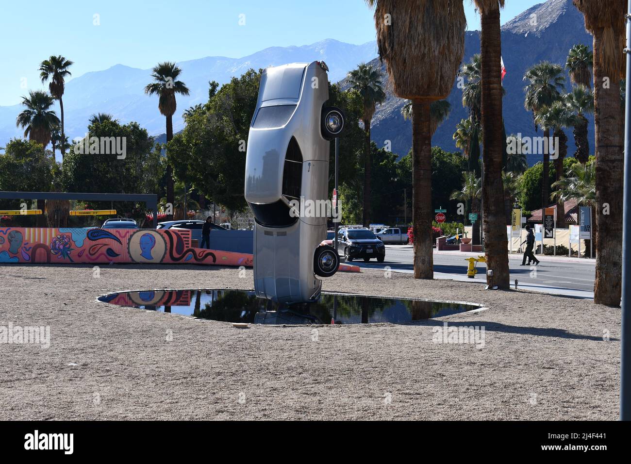 Car balancing on grill hires stock photography and images Alamy